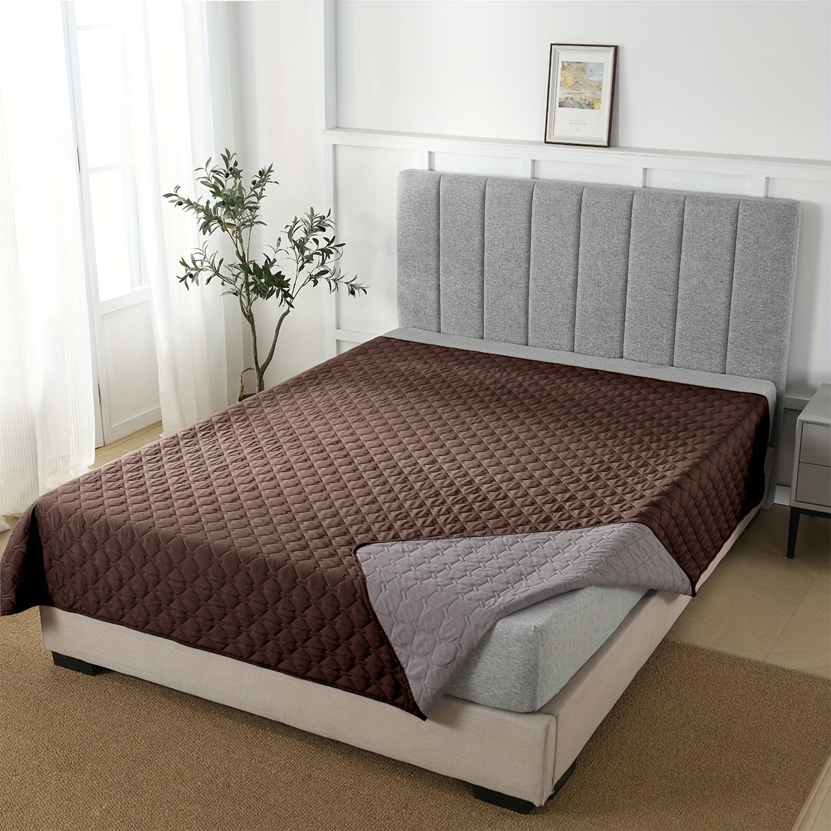 Wasserfeste doppelseitige Hundedecke als Möbelschutz