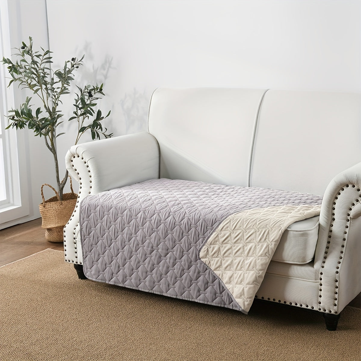 Wasserfeste doppelseitige Hundedecke als Möbelschutz