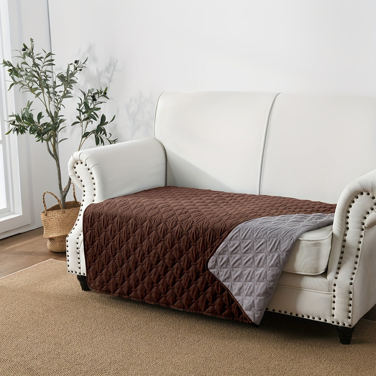 Wasserfeste doppelseitige Hundedecke als Möbelschutz